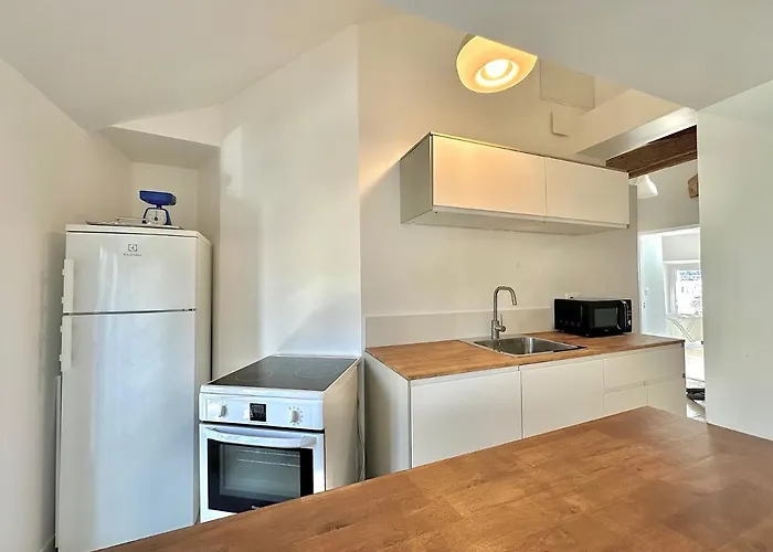 - Loft Le Cosy Apartment Hyeres